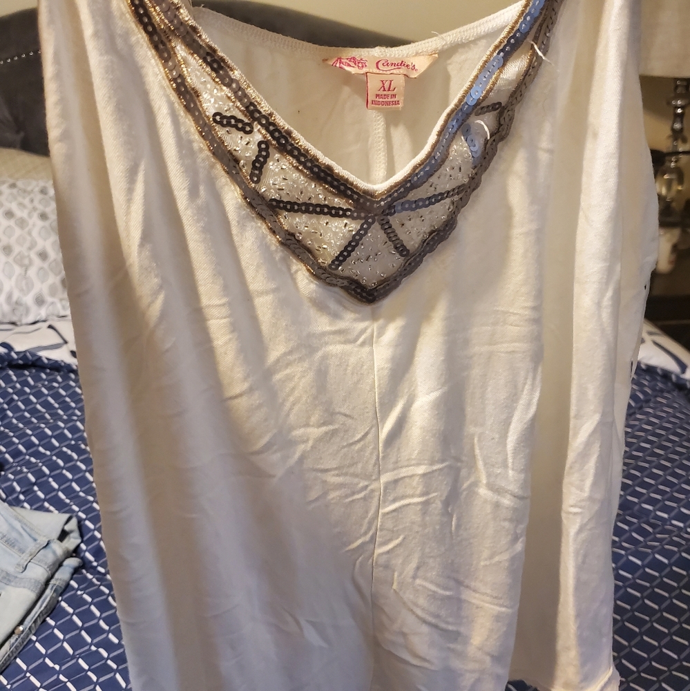 White shirt